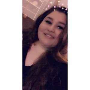 Meet your Posher, Briana